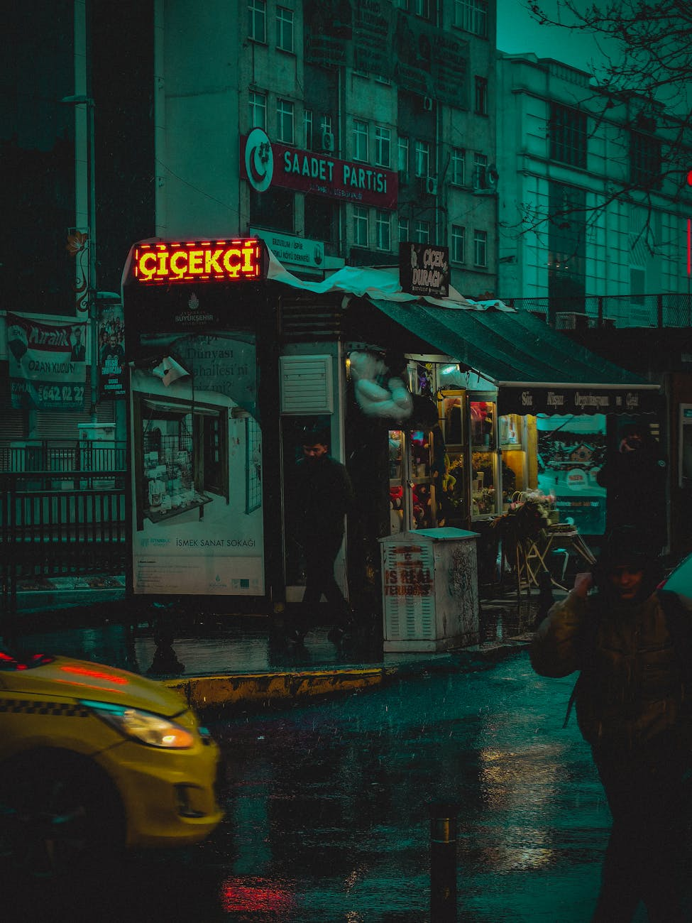 Digital Signage & Interactive Kiosks price in Bangladesh 2025: Future of Engagement & Pricing Trends"